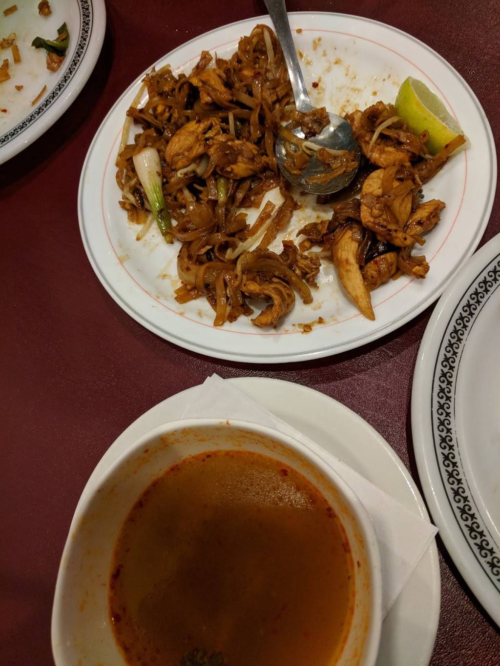 Tongs Thai | restaurant | 1117 Main St, Milford, OH 45150, USA | 5132482999 OR +1 513-248-2999