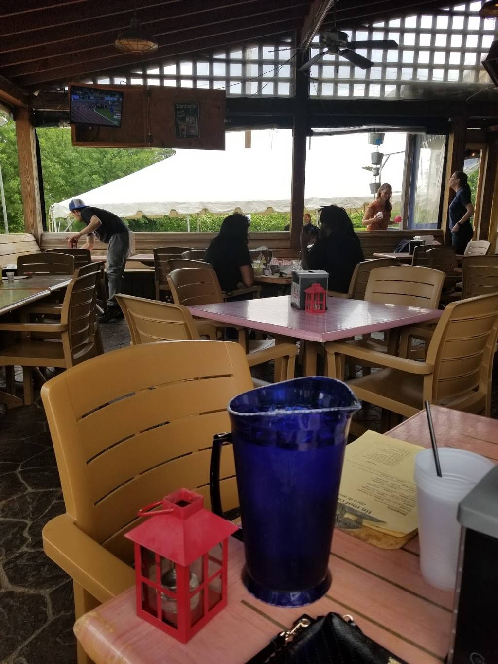 Tin Roof Cantina | restaurant | 2591 Briarcliff Rd NE, Atlanta, GA 30329, USA | 4043294700 OR +1 404-329-4700