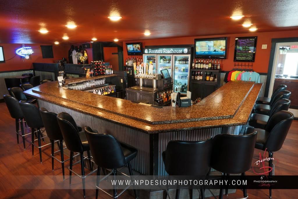 Roosters Roadhouse | restaurant | 1767 Co Rd T, New Richmond, WI 54017, USA | 7152469910 OR +1 715-246-9910