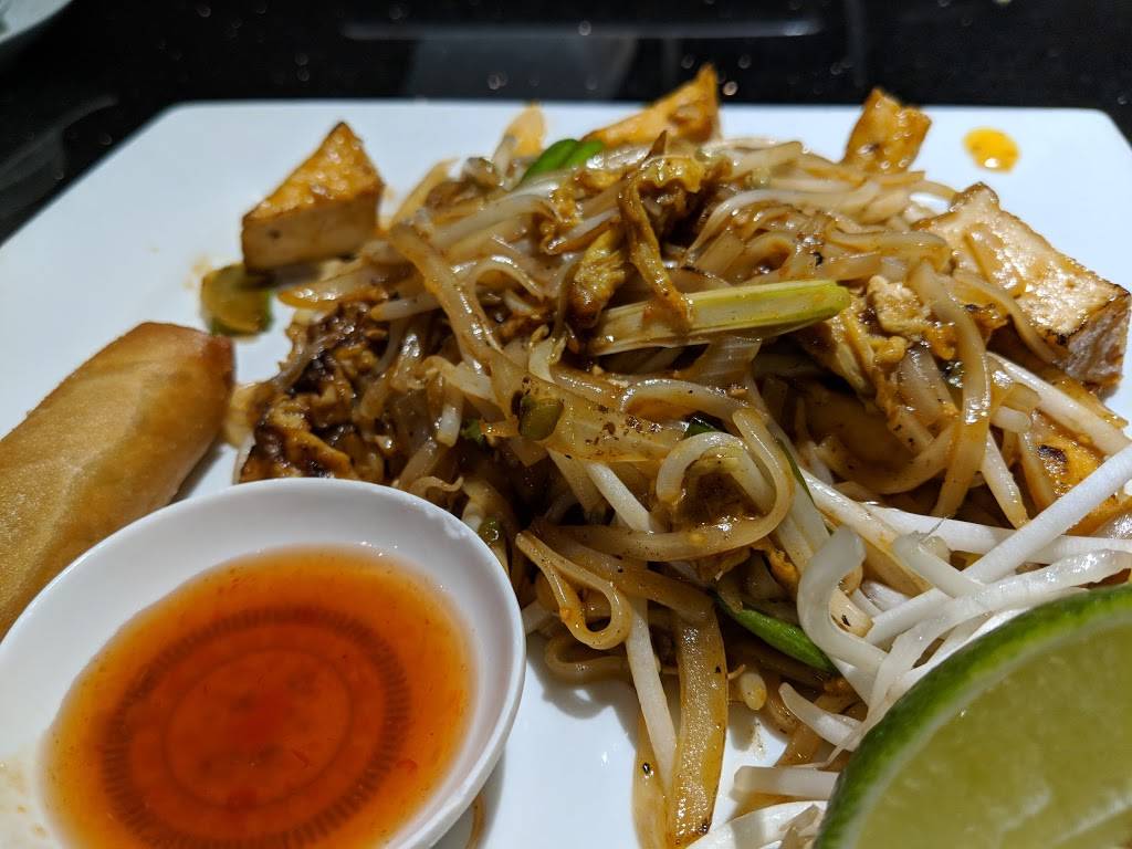 Noodles Cafe | restaurant | 8123 Vaughn Rd, Montgomery, AL 36116, USA | 3345171179 OR +1 334-517-1179