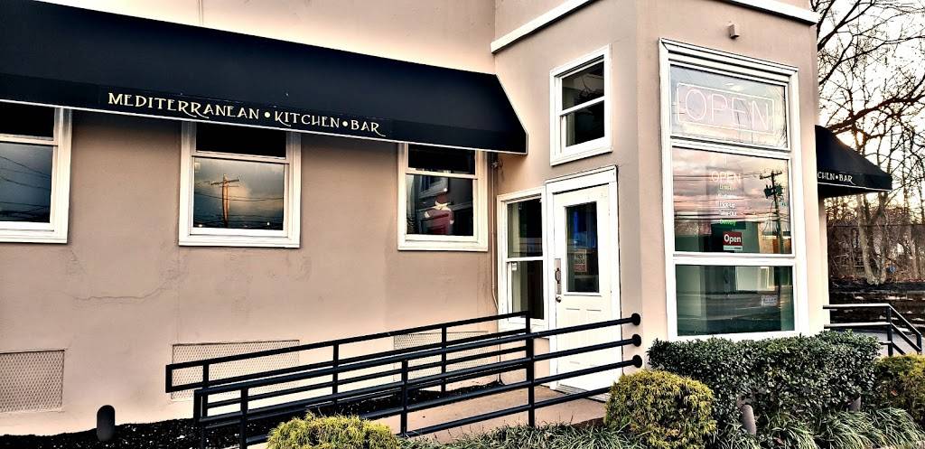 Mazi Mediterranean Kitchen and Bar | restaurant | 326 W Jericho Turnpike, Huntington, NY 11743, USA | 6314251196 OR +1 631-425-1196