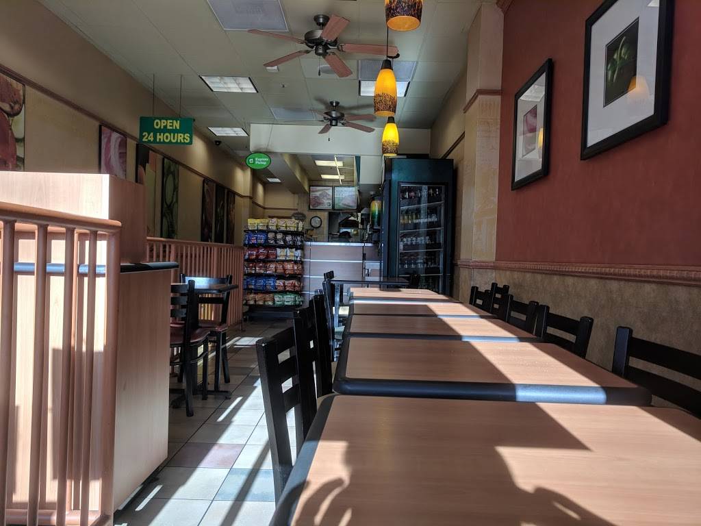 Subway Restaurants | restaurant | 205 University Ave, Palo Alto, CA 94301, USA | 6503251805 OR +1 650-325-1805