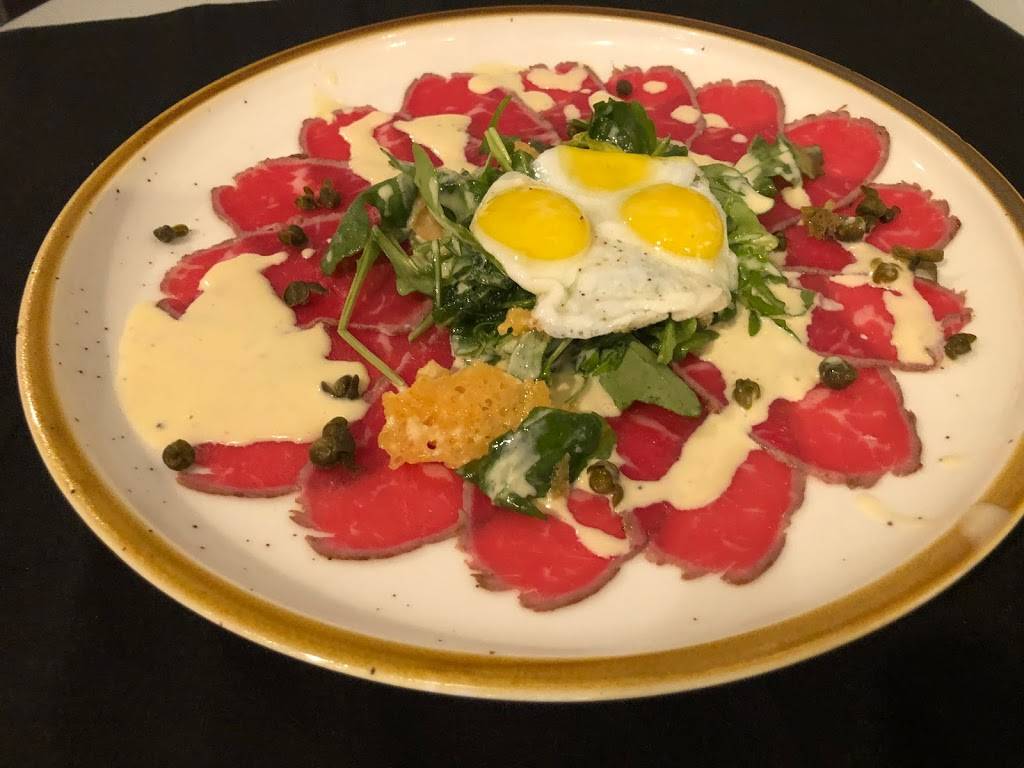 B&B Chophouse & Market | restaurant | 8205 Natures Way #119, Lakewood Ranch, FL 34202, USA | 9418935403 OR +1 941-893-5403