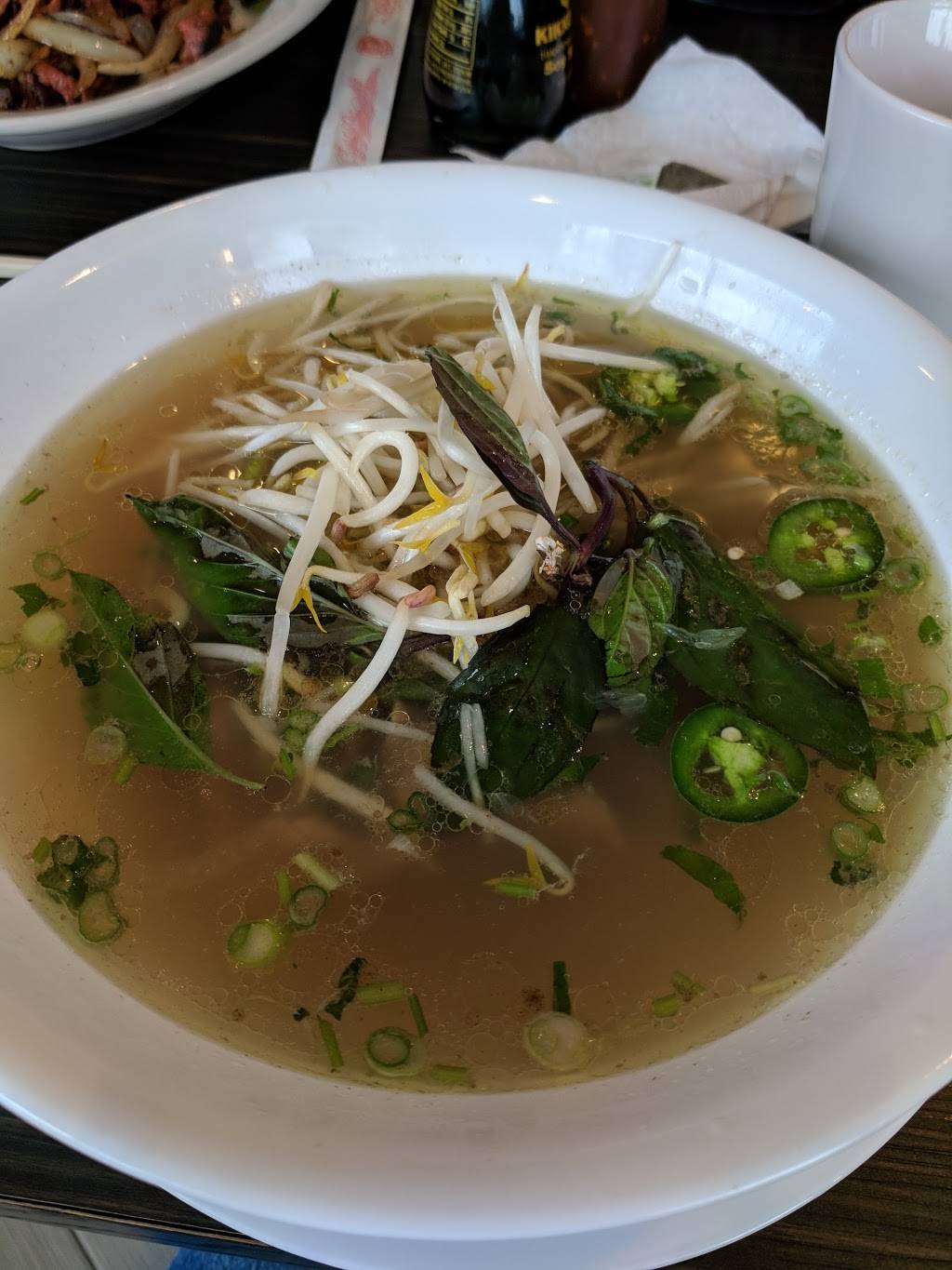 Phovana | restaurant | 1574 Eggert Rd, Buffalo, NY 14226, USA | 7168333632 OR +1 716-833-3632