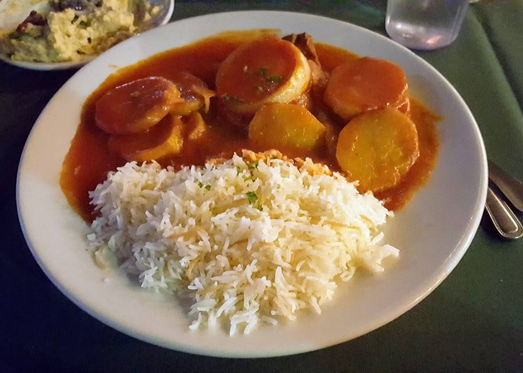 Zenas Lebanese Cuisine | restaurant | 2094 N Tustin St, Orange, CA 92865, USA | 7142799511 OR +1 714-279-9511