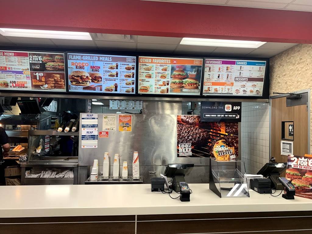 Burger King | restaurant | 2388 Lebanon Pike, Nashville, TN 37214, USA | 6158834992 OR +1 615-883-4992