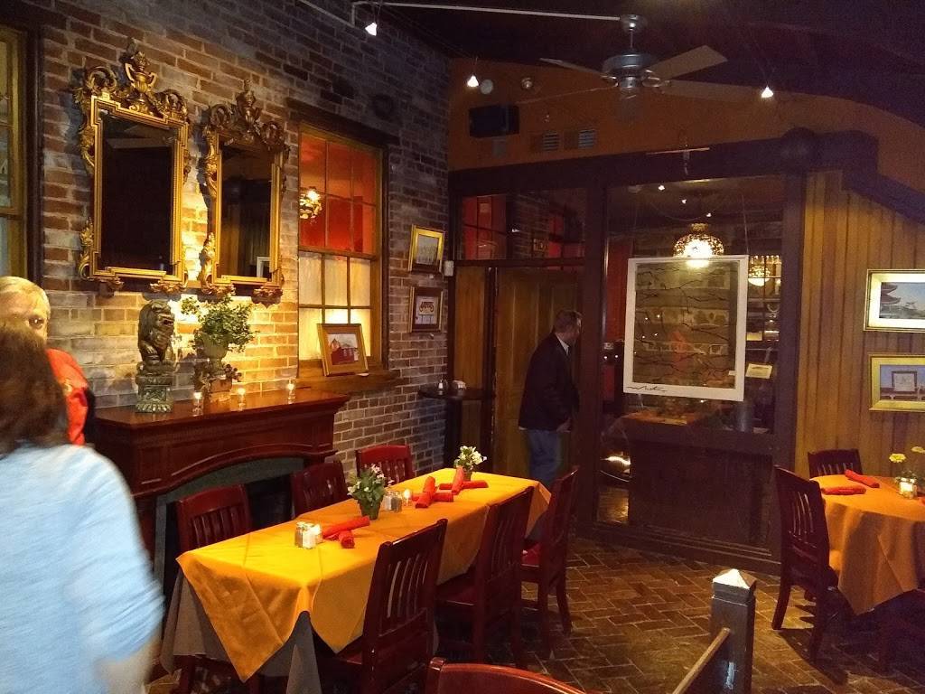 Speckled Hen Cottage Pub | restaurant | 30 S 4th St, Reading, PA 19602, USA | 6106858511 OR +1 610-685-8511