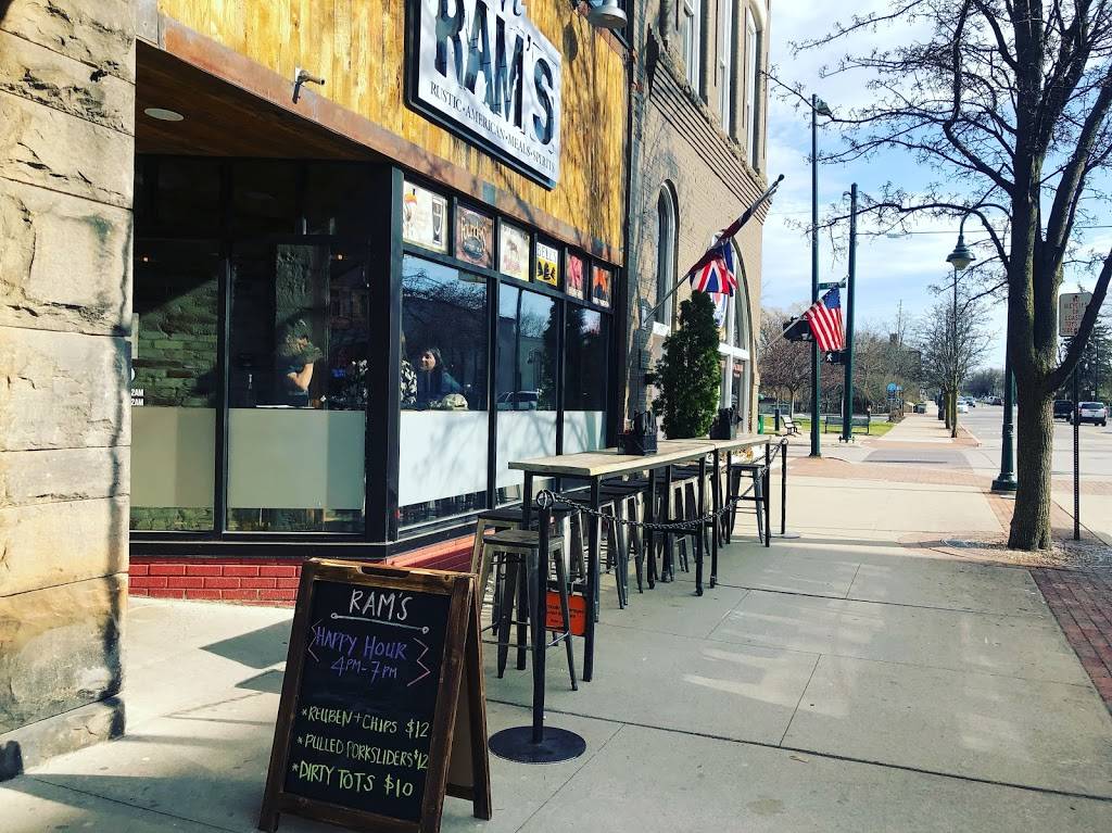 Rams Traverse City | restaurant | 127 S N Union St, Traverse City, MI 49684, USA | 2312523008 OR +1 231-252-3008