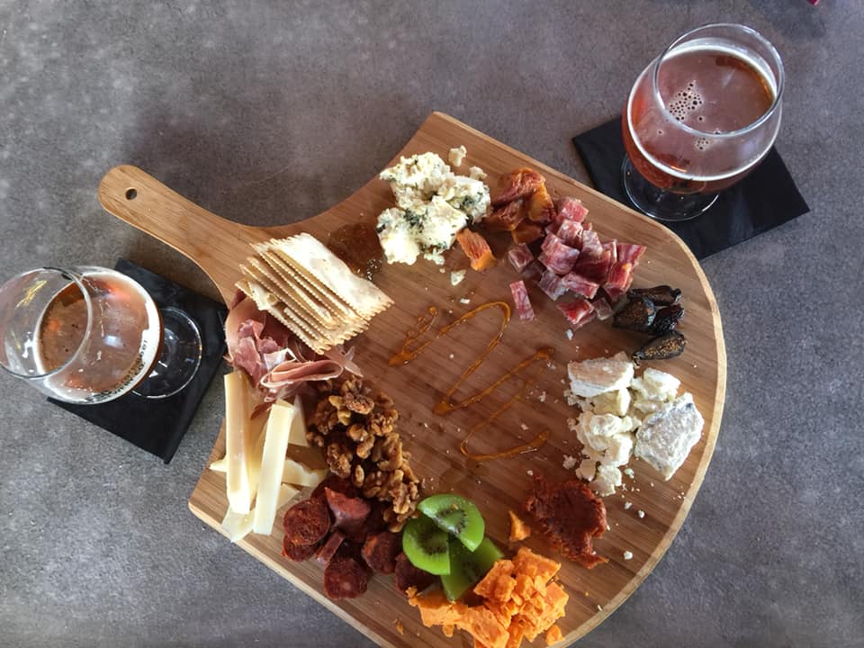 Pocono Brewery Co. Taproom | restaurant | 938 Lifestyle Center, Whitehall, PA 18052, USA | 6102642194 OR +1 610-264-2194