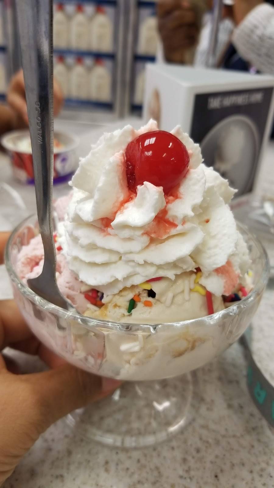 Oberweis Ice Cream and Dairy Store | restaurant | 400 S Randall Rd Unit A, Elgin, IL 60123, USA | 8476975970 OR +1 847-697-5970
