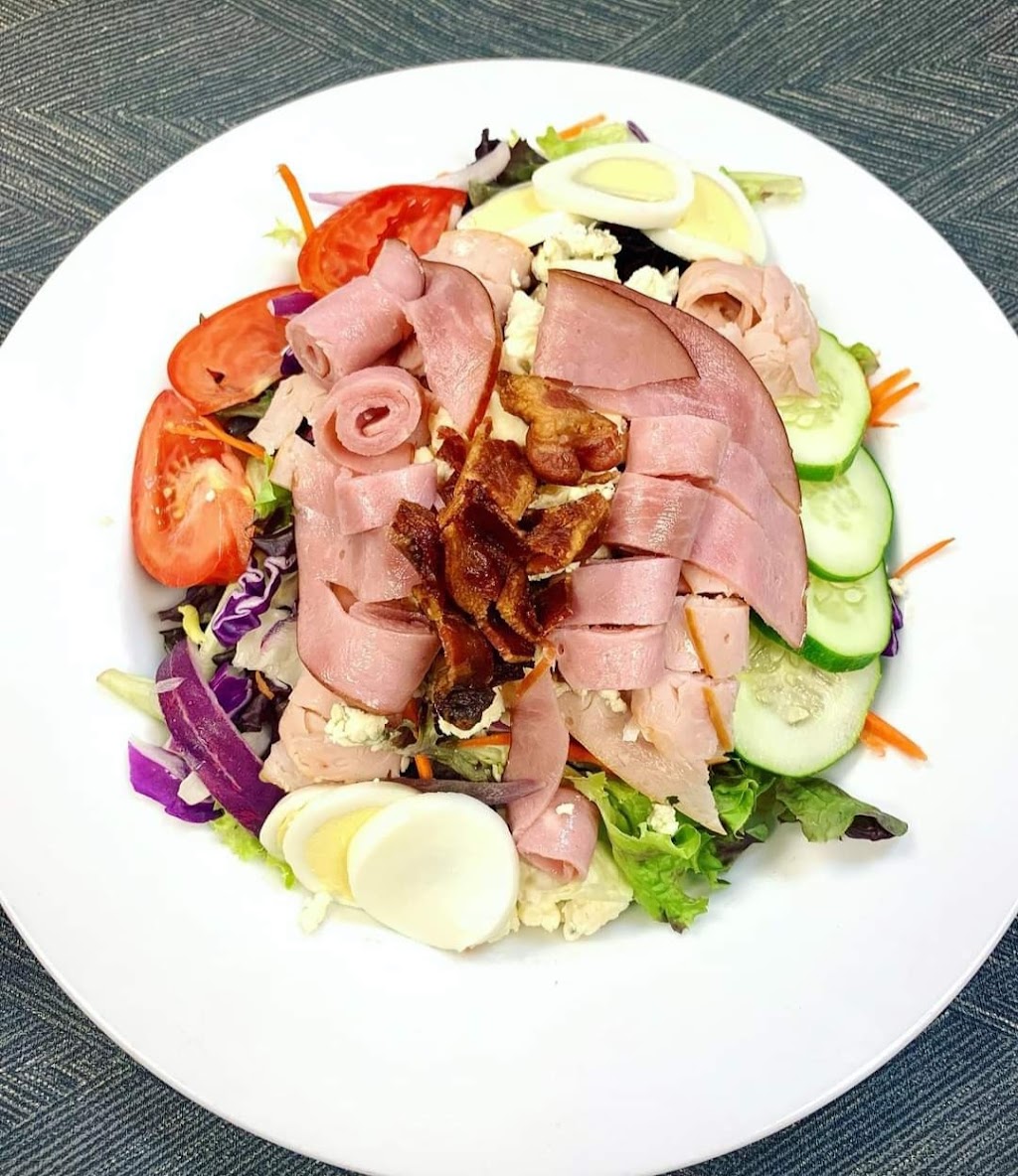 Clubhouse Grill | restaurant | 1955 Lewis Turner Blvd, Fort Walton Beach, FL 32547, USA | 8508339665 OR +1 850-833-9665