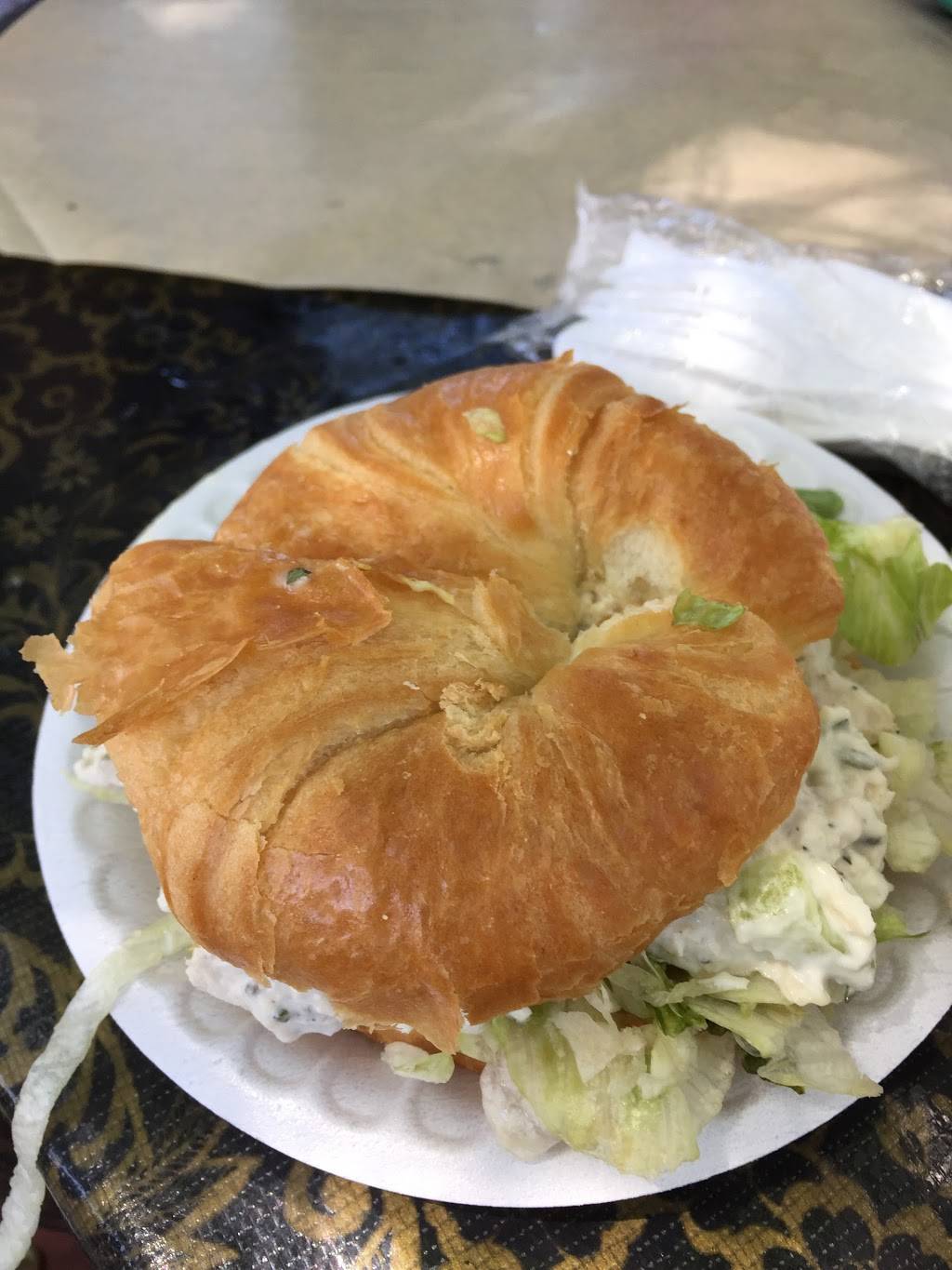 The Back Porch Restaurant | restaurant | 115 Co Rd 557, Lake Alfred, FL 33850, USA | 8639562227 OR +1 863-956-2227