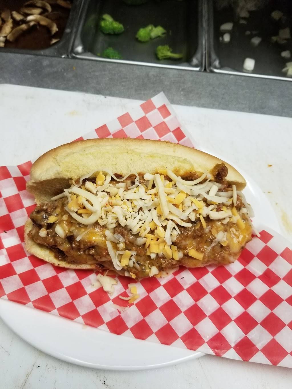 Seans Twisted | restaurant | 1291 Wilson Ave Unit A, North York, ON M3M 3C6, Canada | 4162448433 OR +1 416-244-8433