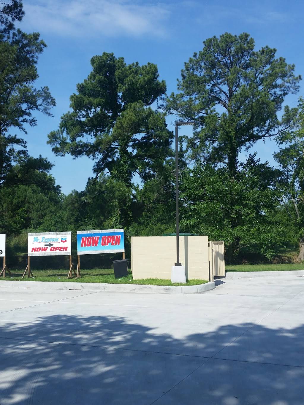 Bud Sonic | restaurant | 2610 Greens Rd, Houston, TX 77032, USA | 2818366022 OR +1 281-836-6022