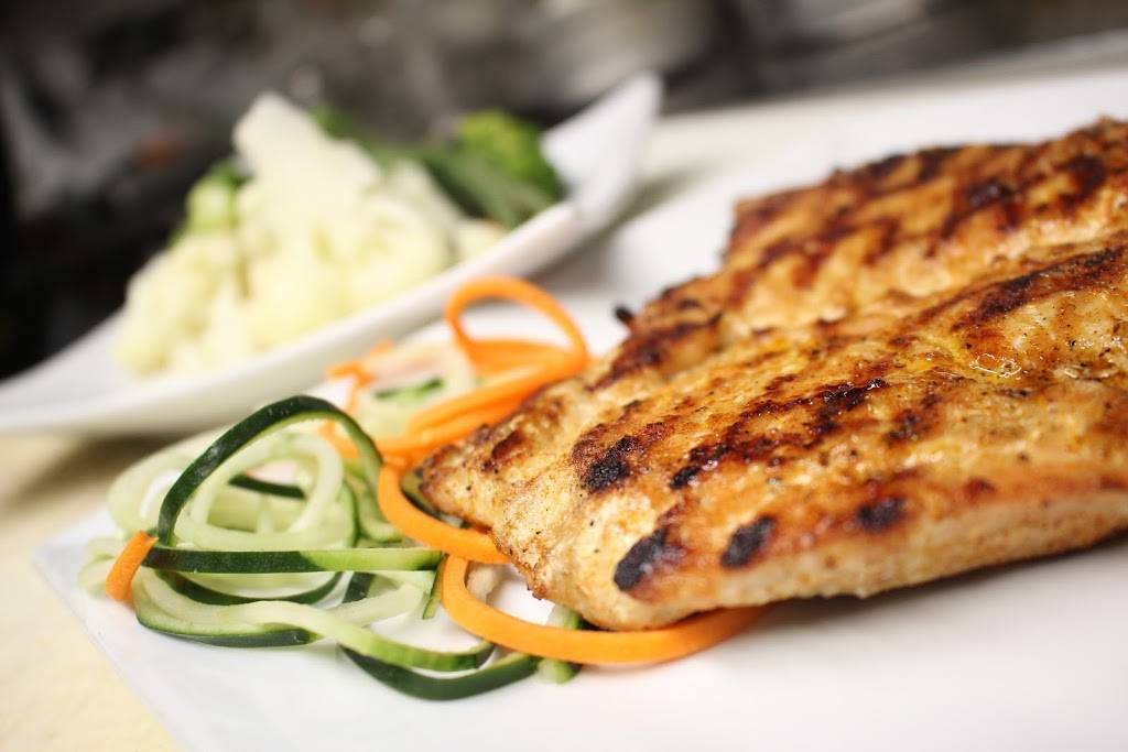 Caridad Kingsbridge | restaurant | 135 W Kingsbridge Rd, Bronx, NY 10468, USA | 7186017660 OR +1 718-601-7660