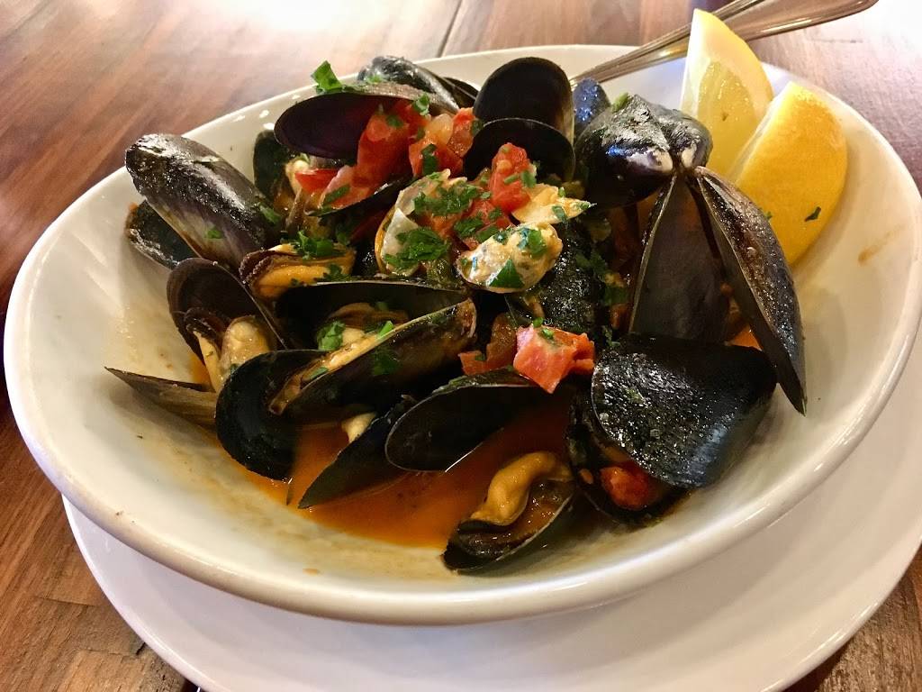 Isola Pizza Bar | restaurant | 7734 Girard Ave, La Jolla, CA 92037, USA | 8584125566 OR +1 858-412-5566