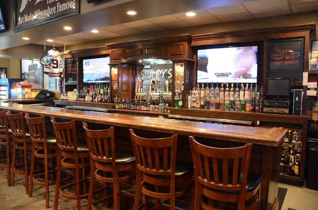 Stumpys Pub | restaurant | 5801 Columbia Pkwy, Rockford, IL 61108, USA | 8153161225 OR +1 815-316-1225