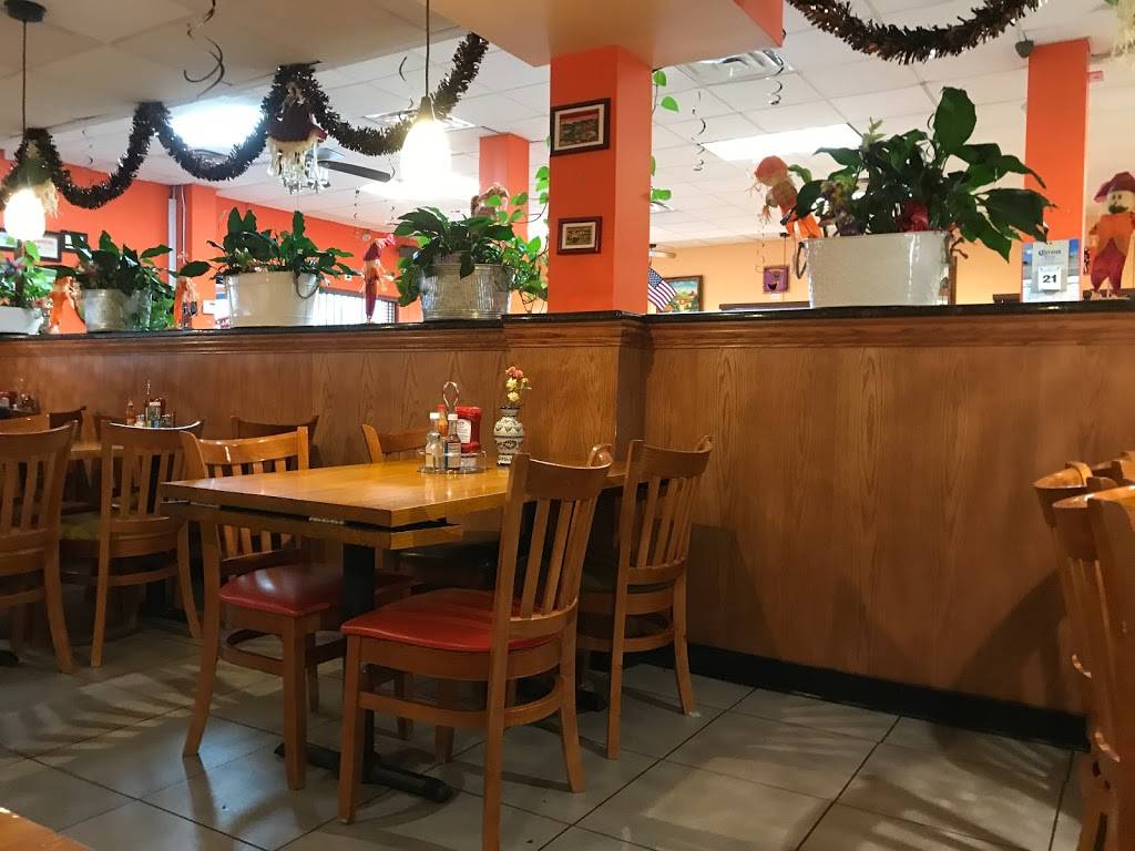 La Quebrada | restaurant | 723 S Broadway, Aurora, IL 60505, USA | 6308962535 OR +1 630-896-2535