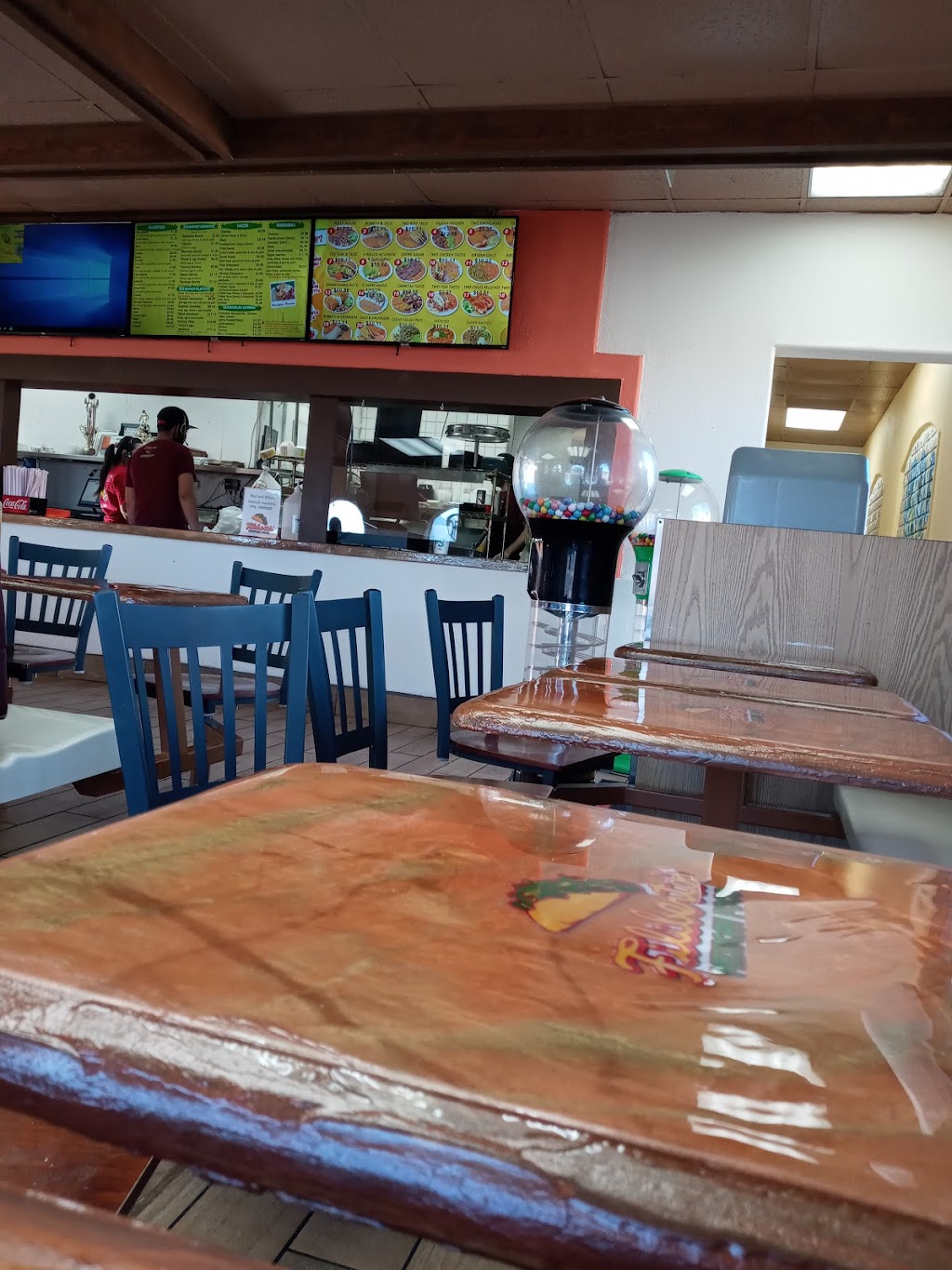 Filibertos | restaurant | 735 E Fry Blvd, Sierra Vista, AZ 85635, USA | 5204170597 OR +1 520-417-0597