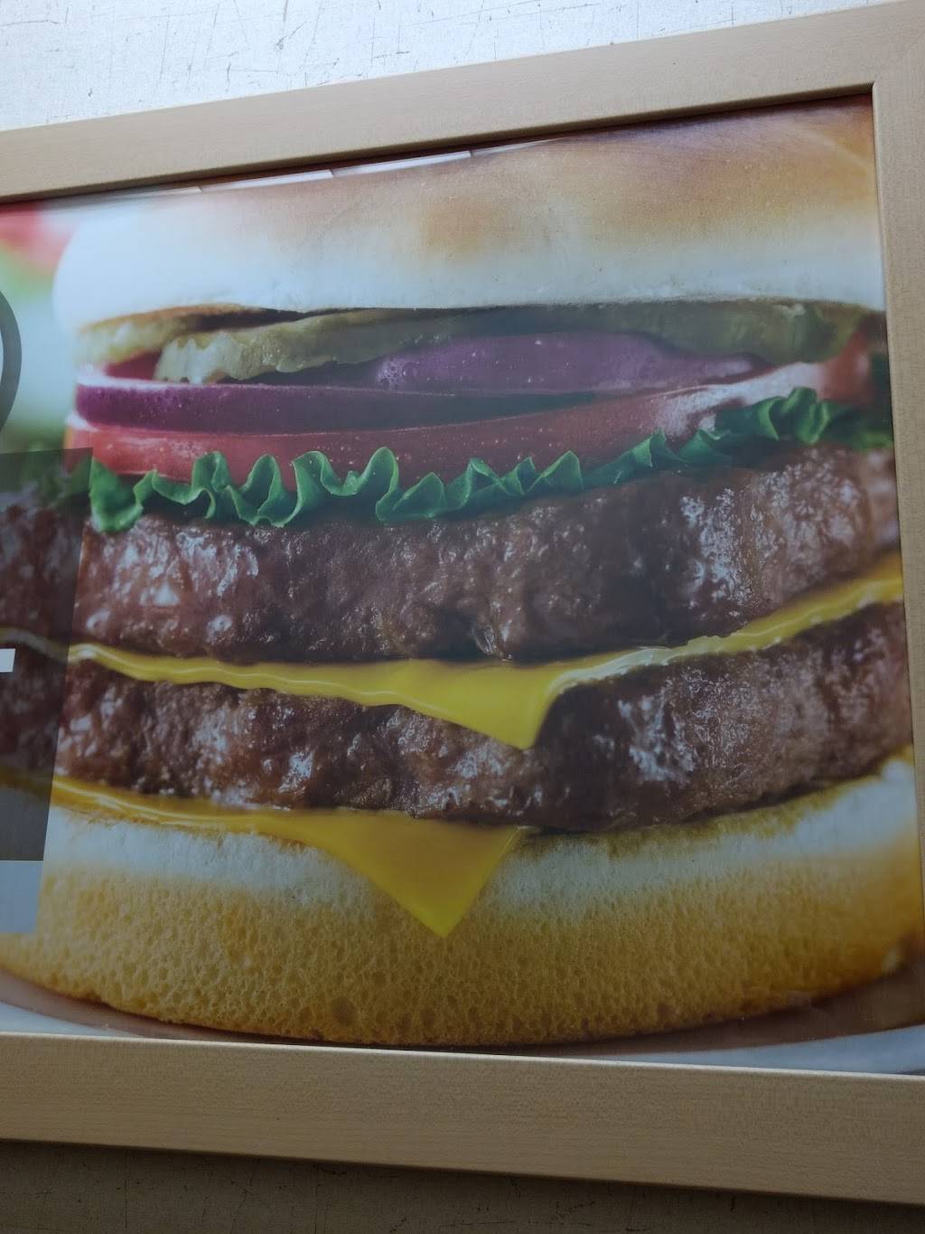 Wendys | restaurant | 2109 Wards Rd, Lynchburg, VA 24502, USA | 4342370029 OR +1 434-237-0029