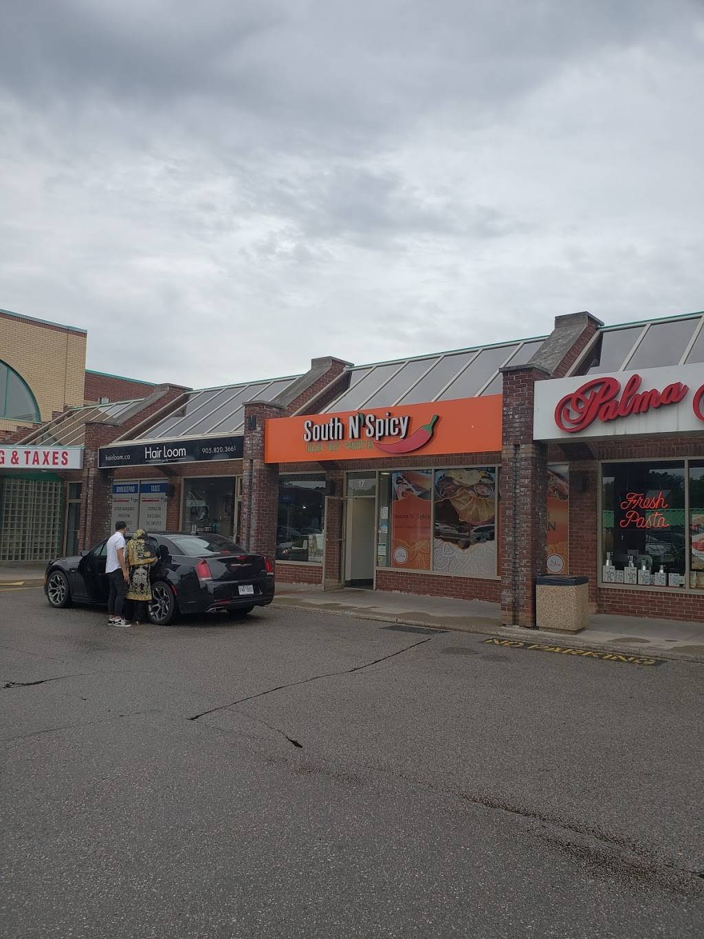 South N Spicy | meal takeaway | 17-4099 Erin Mills Pkwy, Mississauga, ON L5L 3P9, Canada | 9058203663 OR +1 905-820-3663