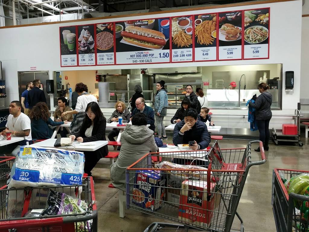 Costco Food Court | restaurant | 50 Queen Elizabeth Blvd, Etobicoke, ON M8Z 1M1, Canada | 4162512832 OR +1 416-251-2832