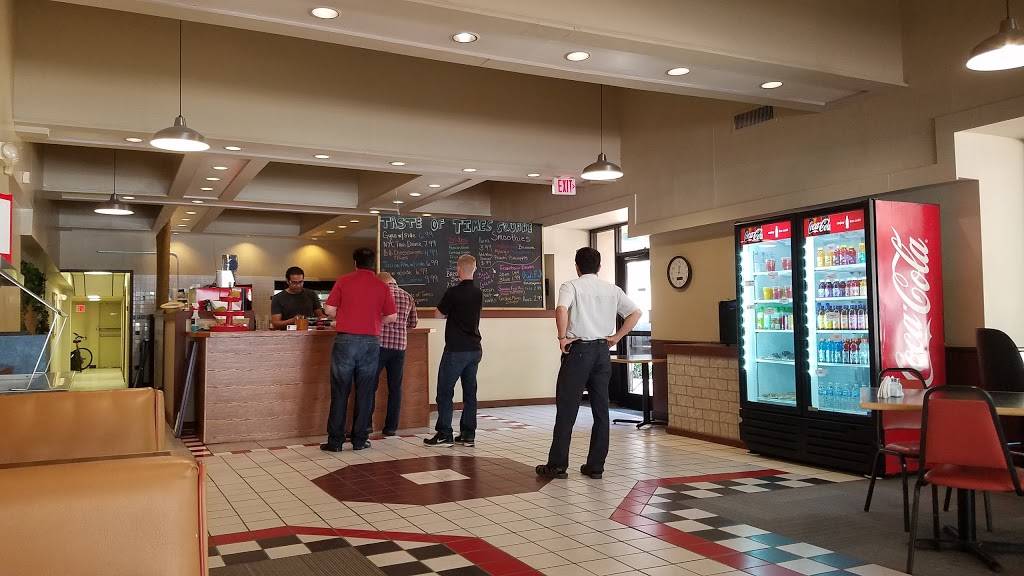 Taste Of Times Square | restaurant | Downtown YMCA, 402 N Market St, Wichita, KS 67202, USA | 3162016600 OR +1 316-201-6600