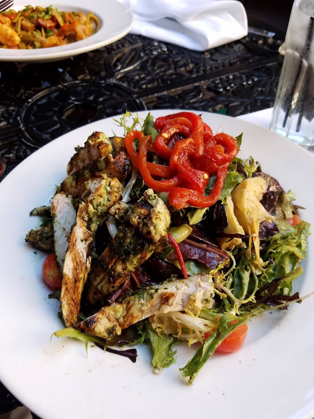 Ralph Brennans Jazz Kitchen | restaurant | 1590 Disneyland Dr, Anaheim, CA 92802, USA | 7147765200 OR +1 714-776-5200