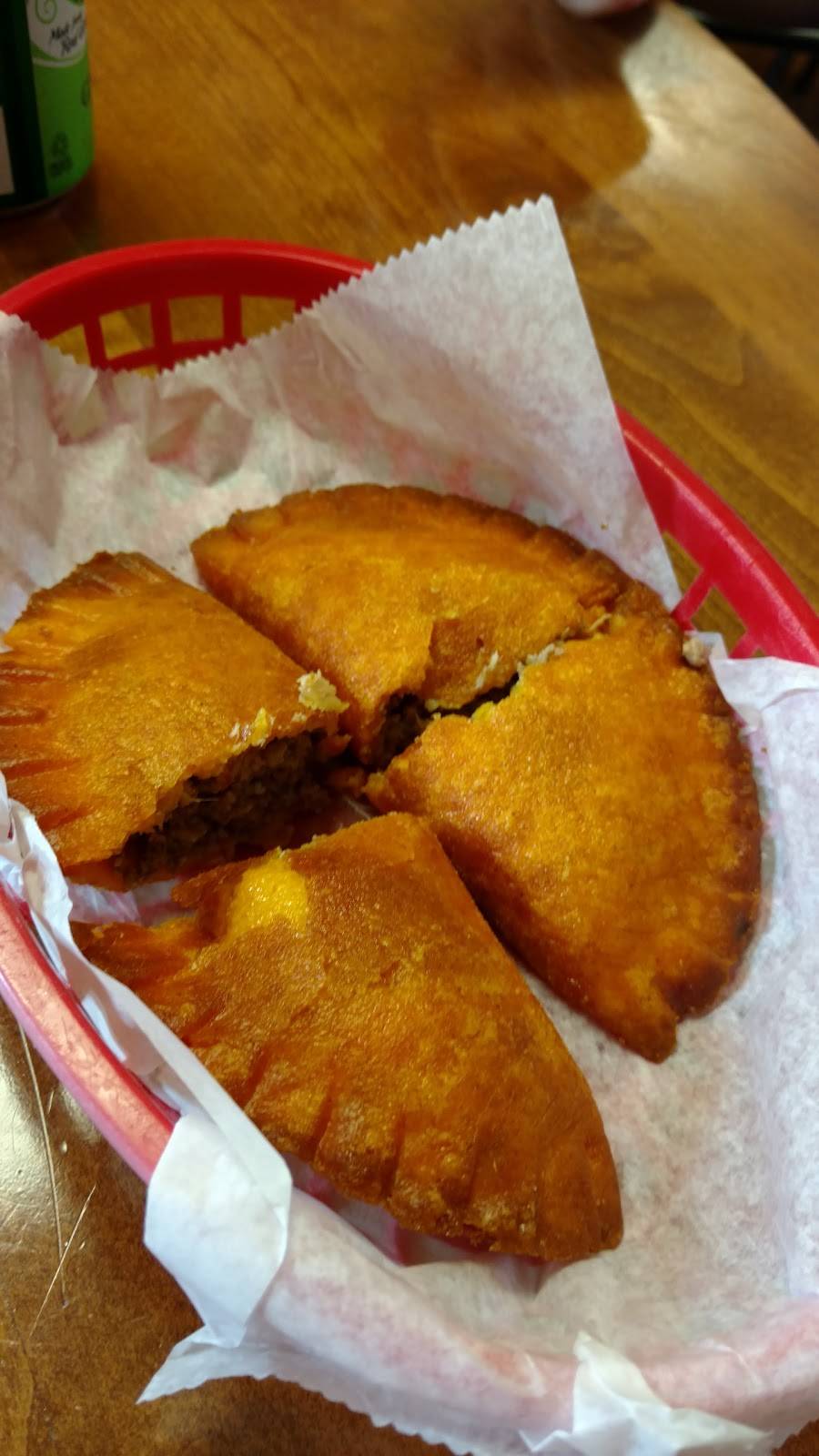 Empanada King | restaurant | 4835 Eau Gallie Blvd, Melbourne, FL 32934, USA | 5613858404 OR +1 561-385-8404