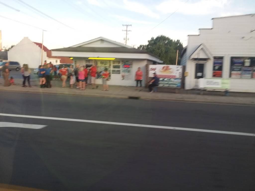 Haymans Dari Bar | restaurant | 103 W Main St, Hebron, OH 43025, USA | 7409285101 OR +1 740-928-5101