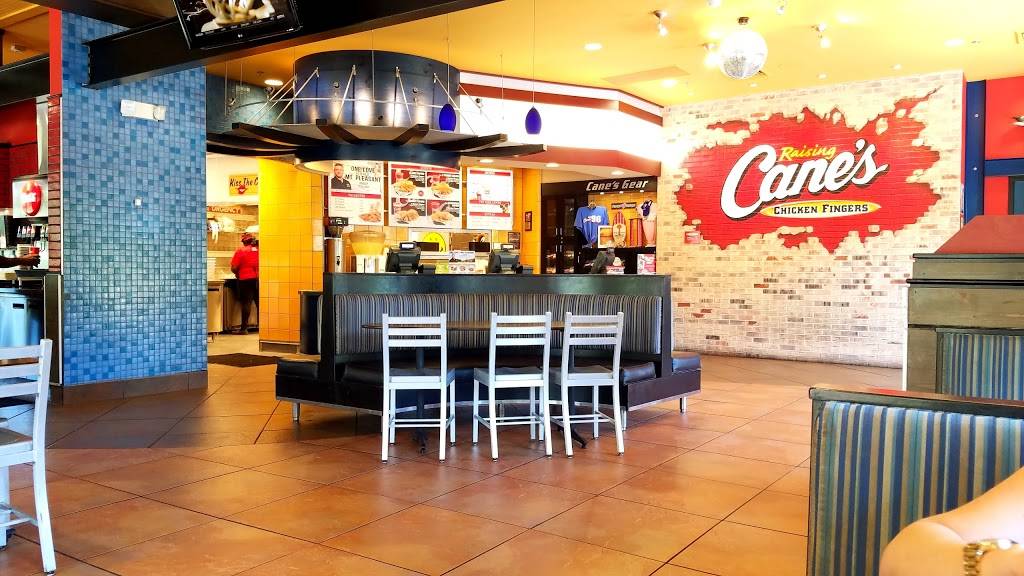 Raising Canes Chicken Fingers | meal takeaway | 1777 N Hwy 17, Mt Pleasant, SC 29464, USA | 8436062999 OR +1 843-606-2999