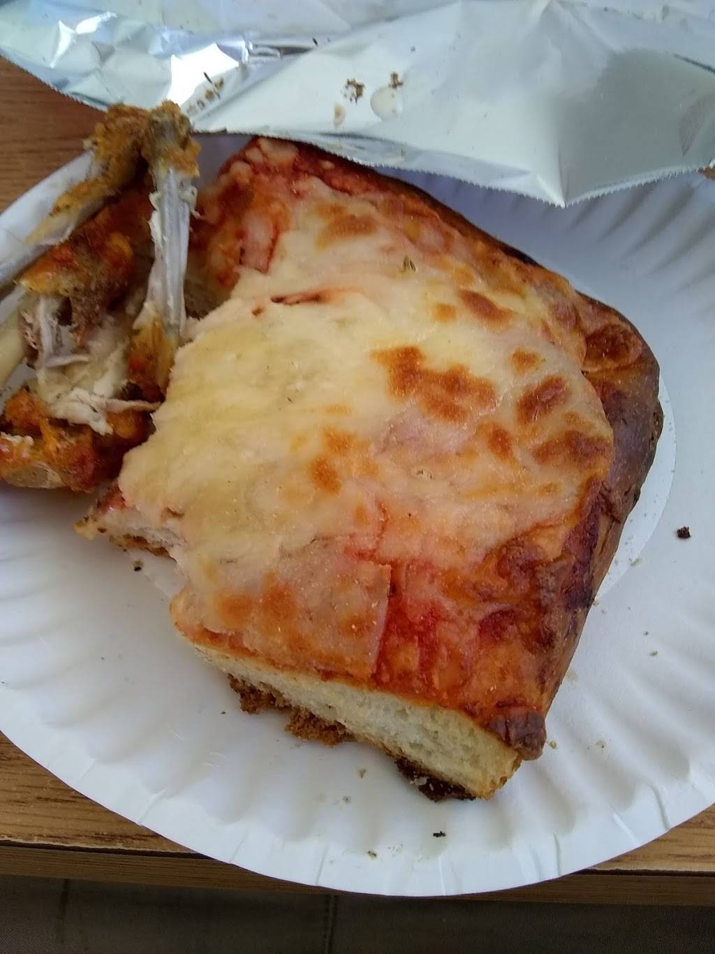 Monte Carlo Pizza | restaurant | 145 S Cameron St, Harrisburg, PA 17101, USA | 7172389404 OR +1 717-238-9404