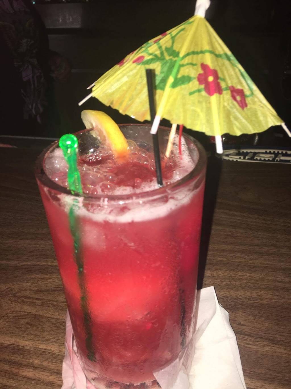 Magnet Bar | restaurant | 8091 Colerain Ave, Cincinnati, OH 45239, USA | 5138349353 OR +1 513-834-9353