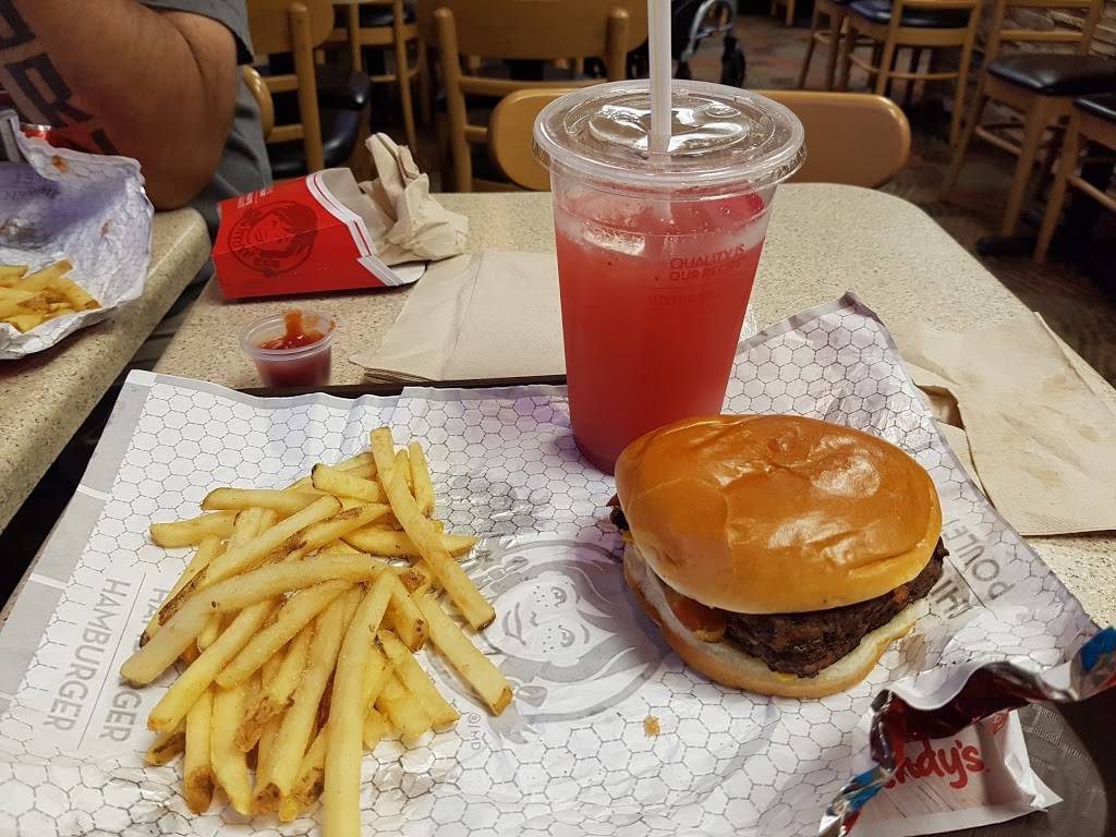 Wendys | restaurant | 623 Queenston Rd, Hamilton, ON L8K 1J7, Canada | 9055605310 OR +1 905-560-5310