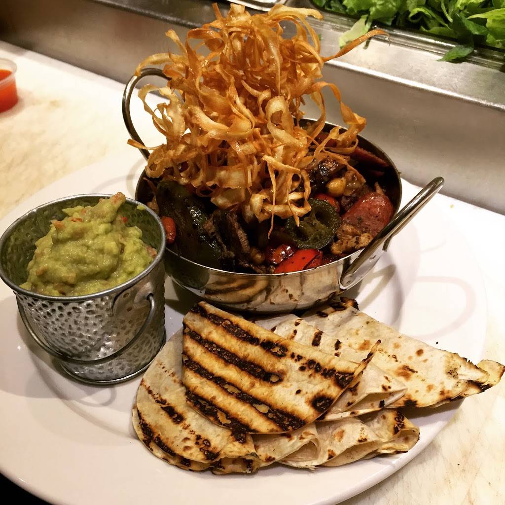 Mikes Burgers | restaurant | 600 Central Ave, Cedarhurst, NY 11516, USA | 5163417150 OR +1 516-341-7150