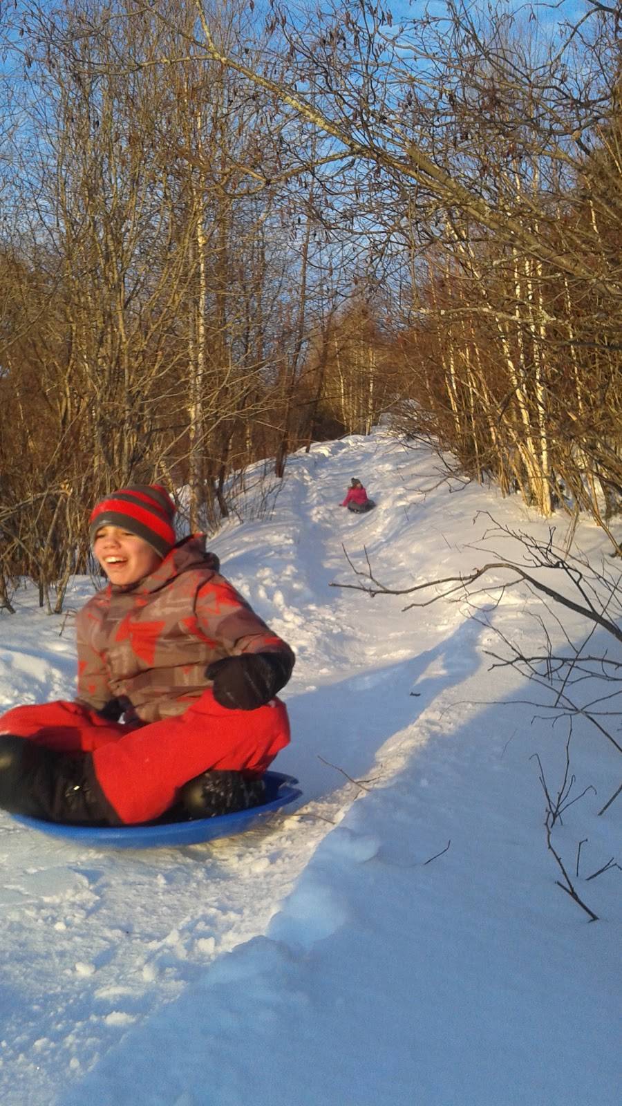 Chalet Du Mont-Trinite Ltee | restaurant | 220 Chemin du Mont-Trinité, Saint-Michel-des-Saints, QC J0K 3B0, Canada | 4508335598 OR +1 450-833-5598