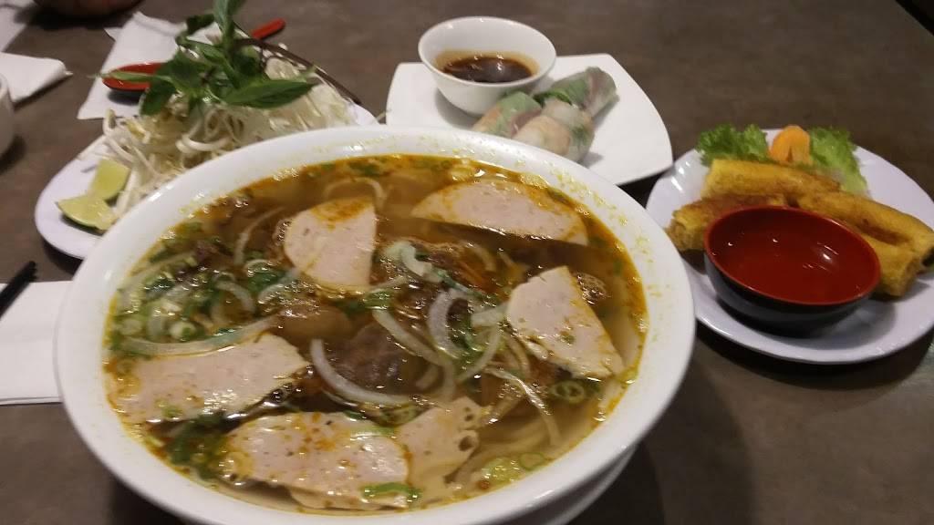Pho Metro | meal takeaway | 50 Bur Oak Ave Unit 7, Markham, ON L6C 0A2, Canada | 9058886999 OR +1 905-888-6999