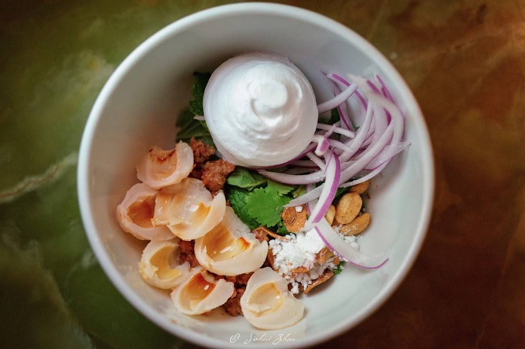 Roses Luxury | restaurant | 717 8th St SE, Washington, DC 20003, USA | 2025808889 OR +1 202-580-8889