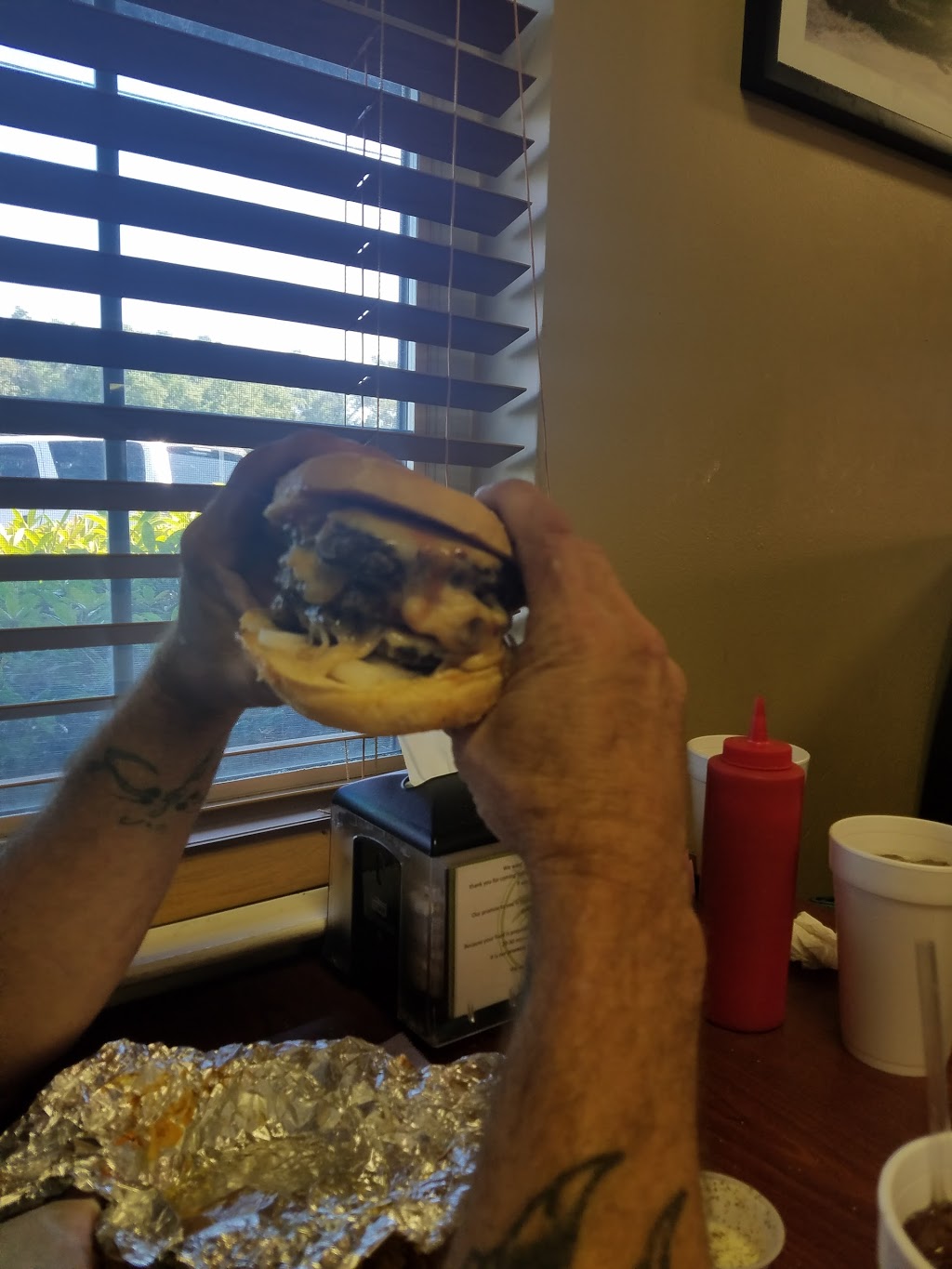 Bay City Grill | restaurant | 5675 US-43, Satsuma, AL 36572, USA | 2516750360 OR +1 251-675-0360