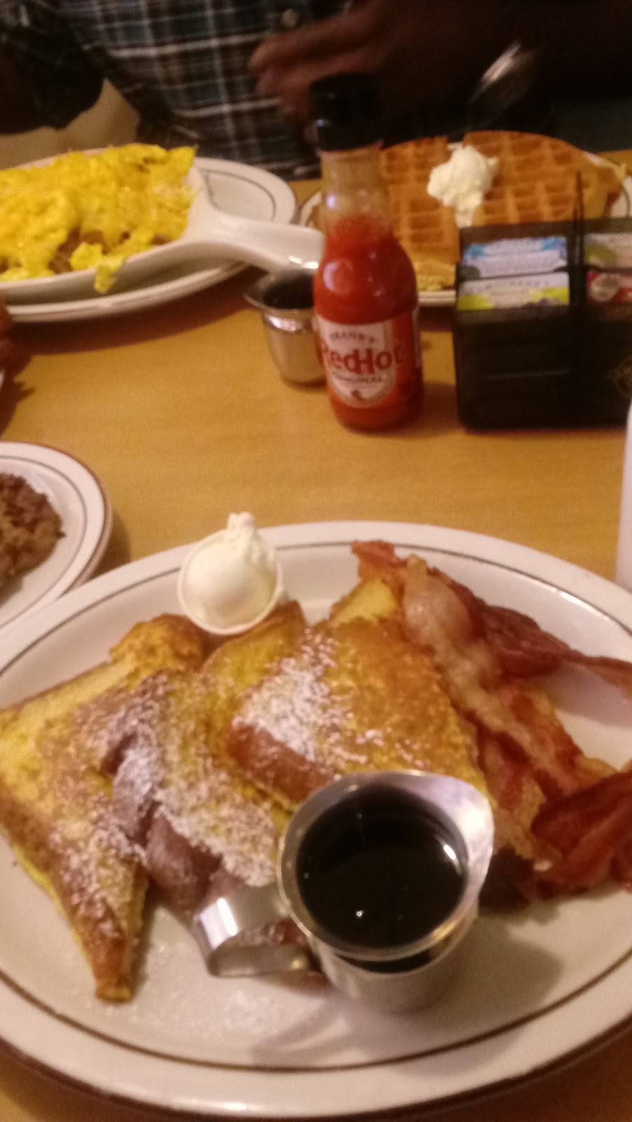 frisch s big boy restaurant, Frischs Big Boy Restaurant wayneda | restaurant | 6800 Bluffton Rd, Fort Wayne, IN 46809, USA | 2607477496 OR +1 260-747-7496