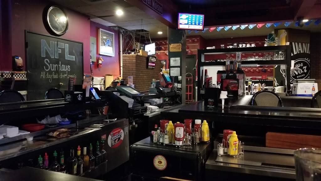 Augies Bar & Grill | restaurant | 31660 John R Rd, Madison Heights, MI 48071, USA | 2485883120 OR +1 248-588-3120