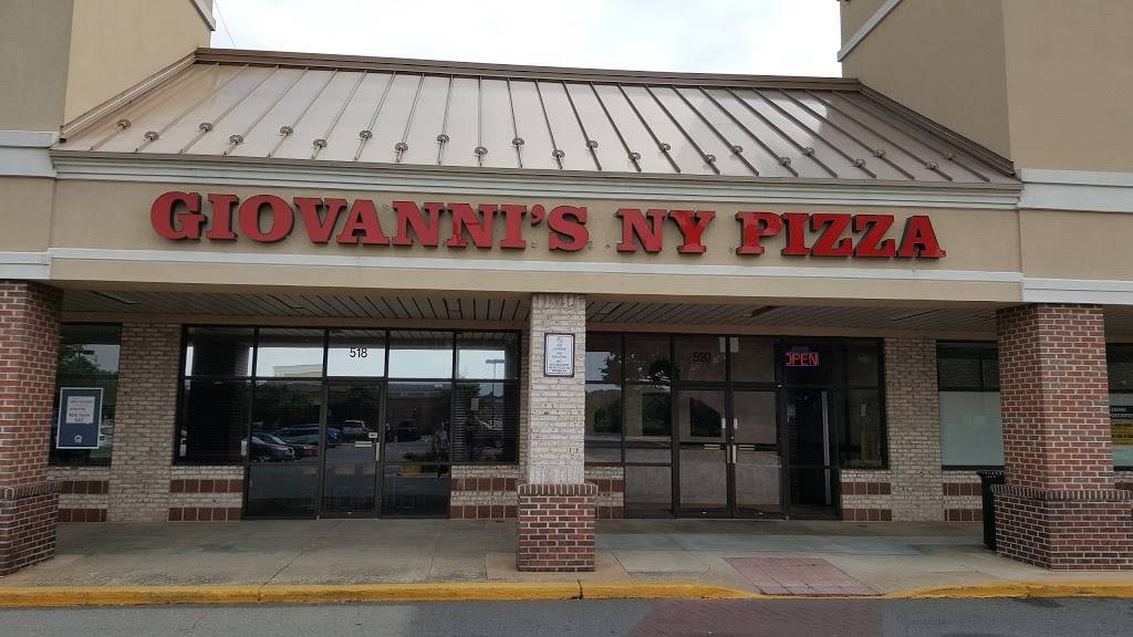 Giovannis New York Pizza | restaurant | 520 E Market St, Leesburg, VA 20176, USA | 7037778440 OR +1 703-777-8440