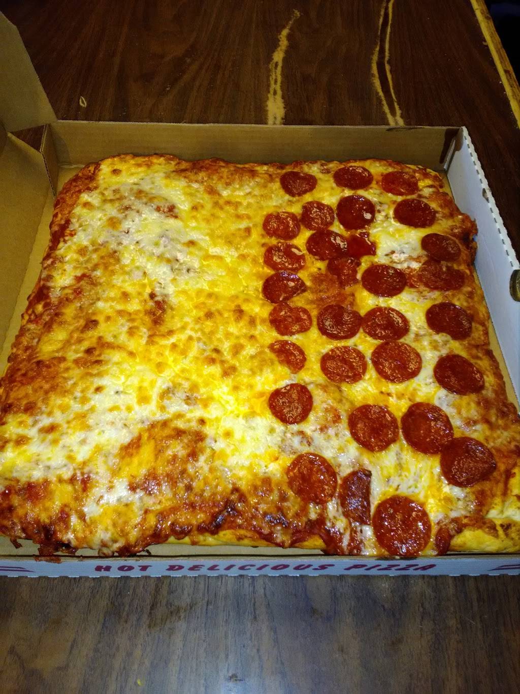 Apetidos Pizza | restaurant | 450 MacDade Boulevard, Folsom, PA 19033, USA | 6105866060 OR +1 610-586-6060