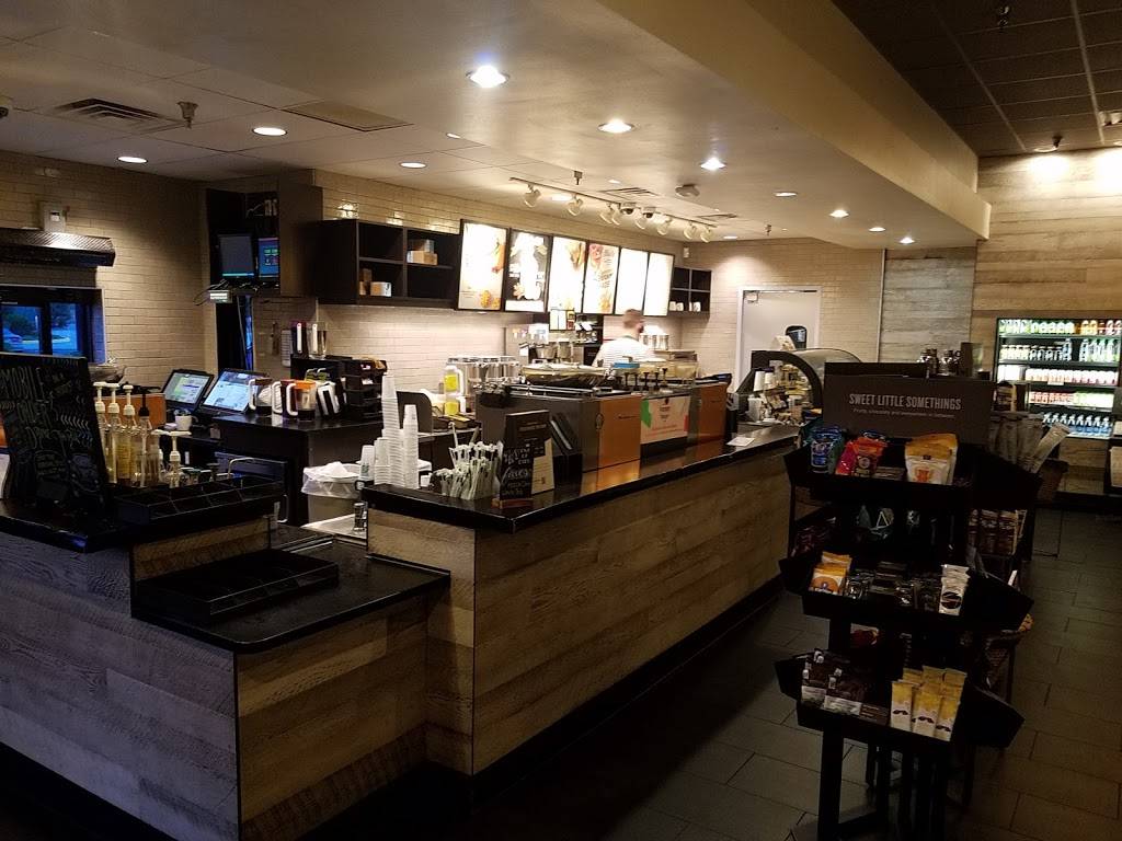Starbucks | cafe | 101 N Veterans Pkwy, Bloomington, IL 61704, USA | 3096629950 OR +1 309-662-9950