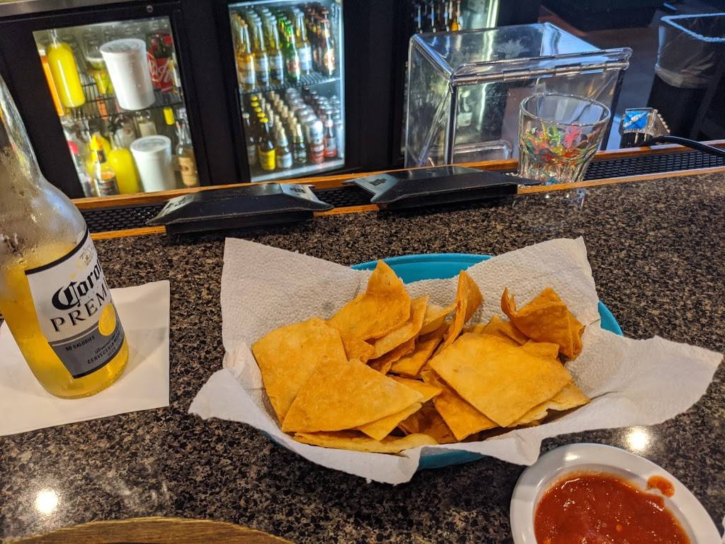 La Paloma Restaurant | restaurant | 8320 Northwoods Dr, Lincoln, NE 68505, USA | 4024893683 OR +1 402-489-3683