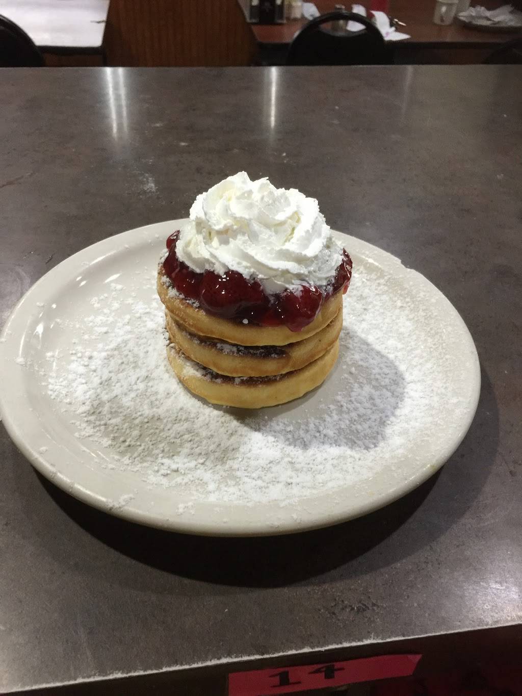 Geralds Donuts | restaurant | 2101 E Judge Perez Dr, Chalmette, LA 70043, USA | 5042529498 OR +1 504-252-9498