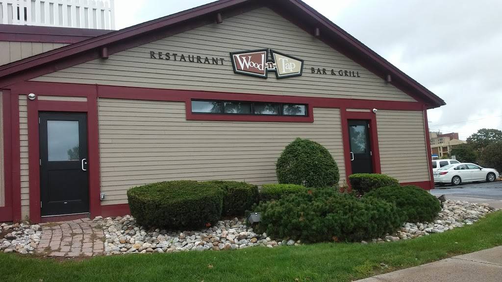 Wood-n-Tap | restaurant | 12 Town Line Rd, Rocky Hill, CT 06067, USA | 8605719444 OR +1 860-571-9444