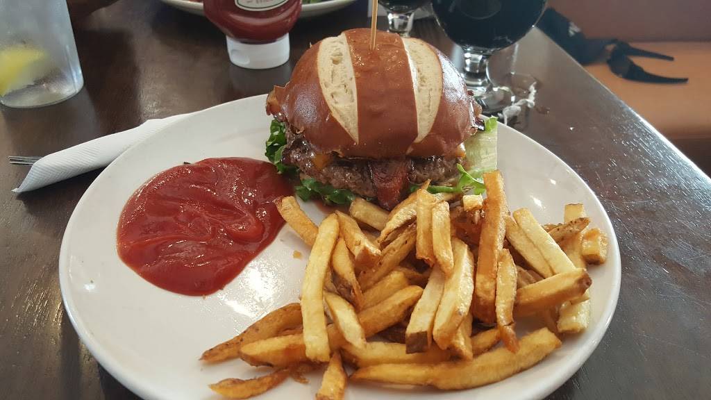 Ground Control | cafe | 4860 N Litchfield Rd, Litchfield Park, AZ 85340, USA | 6235359066 OR +1 623-535-9066