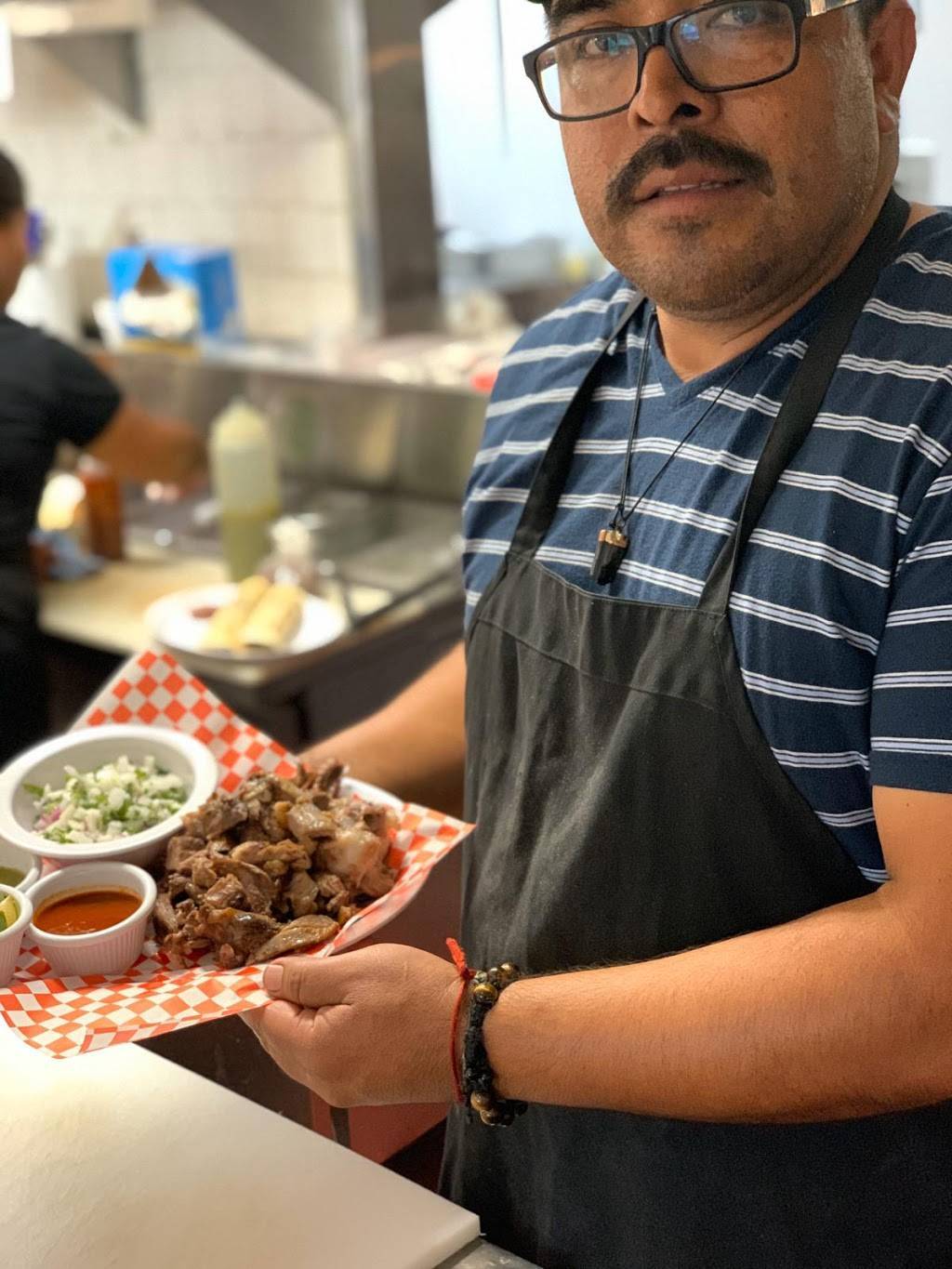 Cemitas y antojitos poblanos cinco de mayo #2 | restaurant | 2714 Peck Rd, El Monte, CA 91733, USA | 6264125490 OR +1 626-412-5490