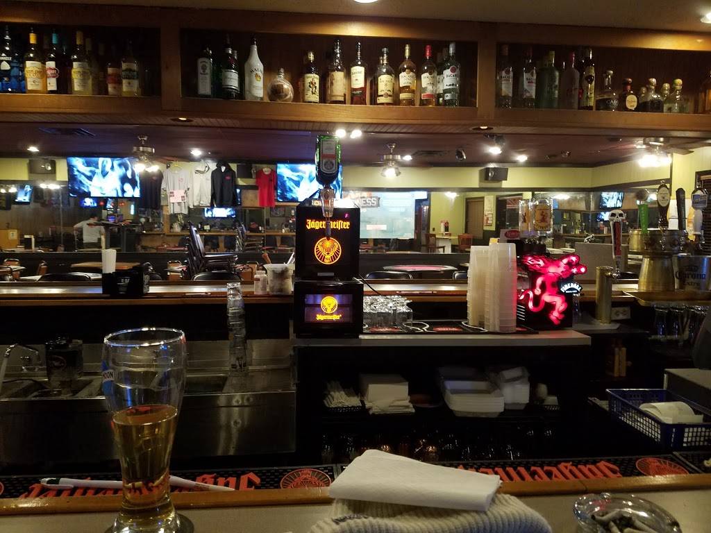 Nippers Grill & Tap | restaurant | 1772 E 116th St, Carmel, IN 46032, USA | 3178189980 OR +1 317-818-9980